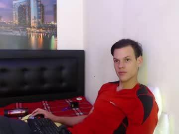 rober_sex18 chaturbate