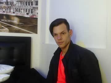 rober_sex18 chaturbate