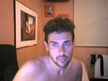 roberto27fuck chaturbate