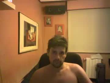 roberto27fuck chaturbate