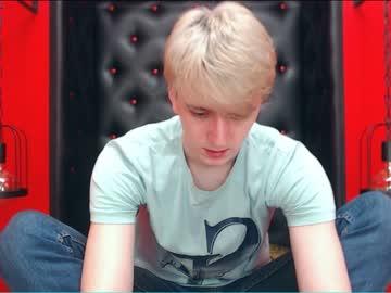 sam_lennie chaturbate