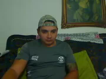 santibog32 chaturbate