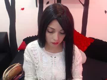 sara_piinky chaturbate