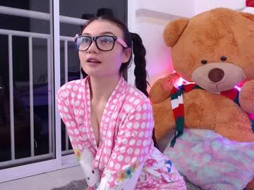 saracollins1991 chaturbate