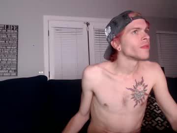 schmobbin233 chaturbate