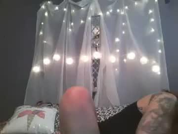 secretwifeyxoxo chaturbate