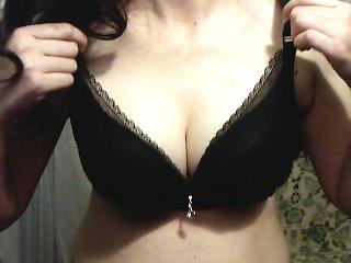 Sexykity7775 bongacams