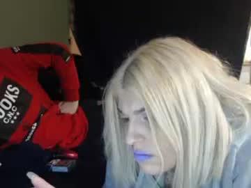 sexyblondiifreak chaturbate