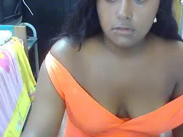 sexybrunnetexx chaturbate