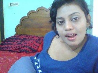 sexycamelia29 bongacams