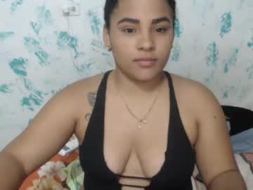 sexymoonhot chaturbate