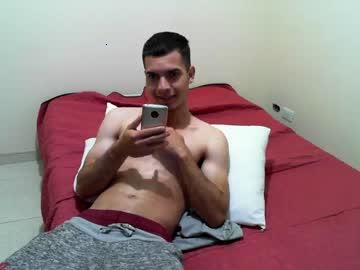 singlesextroy chaturbate