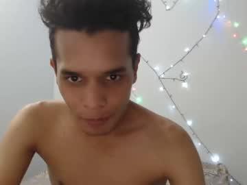 skinnylong368 chaturbate