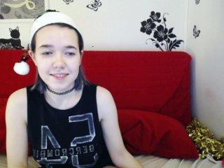 smileyaiza bongacams