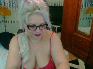 SonyaHotMilf bongacams