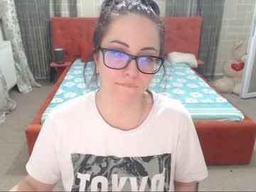 sophiee_bee chaturbate