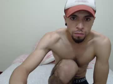 stamosguyxxx chaturbate