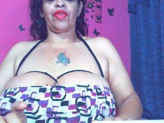 SweetKitten17 bongacams