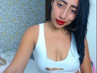 sweet-honey95 bongacams