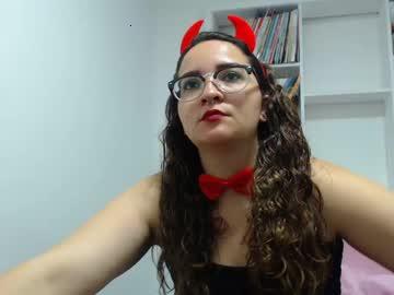 sylvia_hunters chaturbate