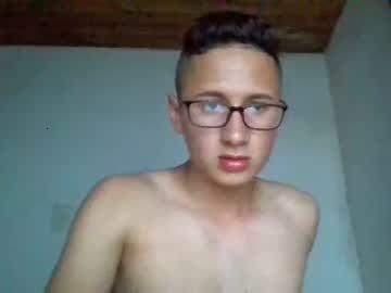 tayler_2000 chaturbate