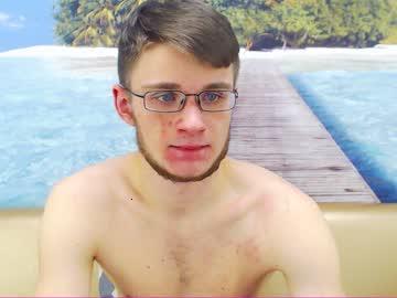 teddy_bizon chaturbate