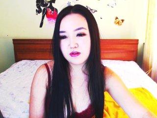 TienEmmy bongacams