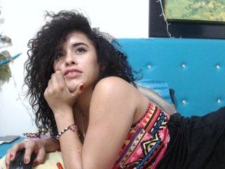 tina-cutexxx bongacams