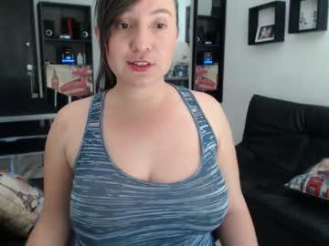 tinnaxxxhorny chaturbate