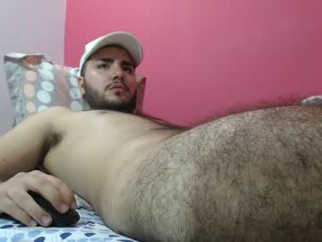 tom_dick_98 chaturbate