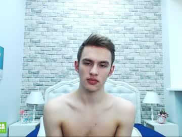 tommy_yaung chaturbate