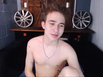 troy_yaang chaturbate