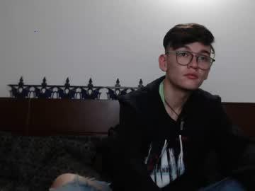 twink_chicken chaturbate