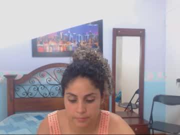 valeriacurls chaturbate