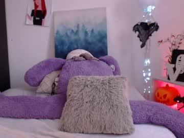 valkitty_mont chaturbate