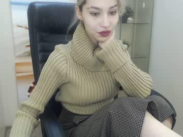 vickishine chaturbate