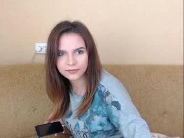 vikifoxxx chaturbate