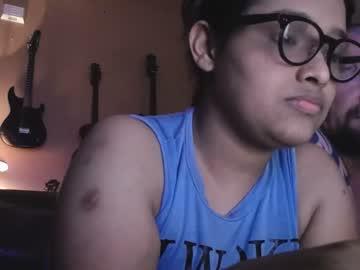 wiling_horny_couple chaturbate