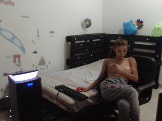 WinnyRoom bongacams