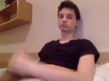 woiowniczek chaturbate