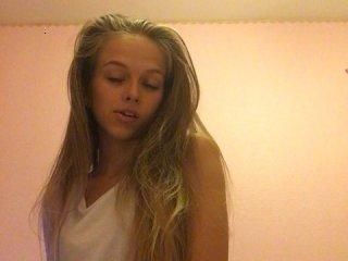 xALEKSAx11 bongacams