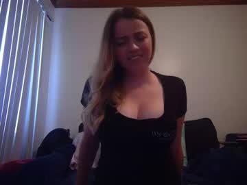 yourliltoy chaturbate