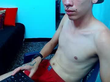 zack_pleasure69 chaturbate