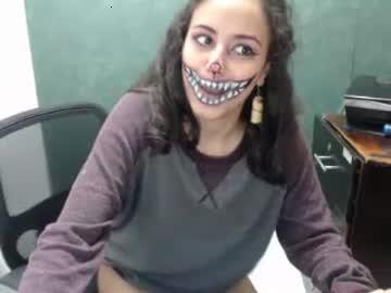 zoeluz chaturbate